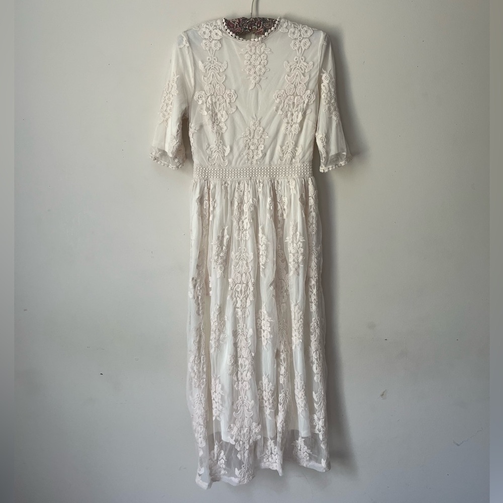 Hidden Alley white lace maxi dress